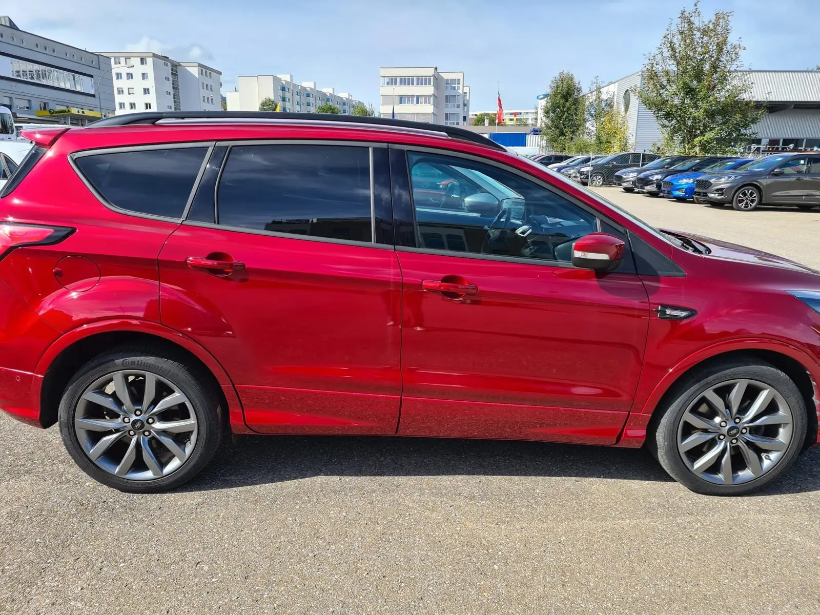 Ford Kuga 2.0 TDCi ST Line High 4WD — SUV robuste, 69'000 km, motorisation diesel performante