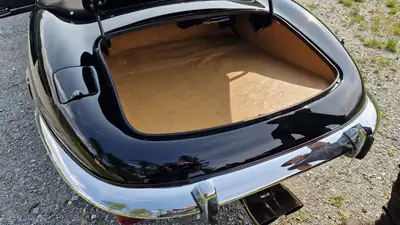 Jaguar E-Type Série 3 V12 1974 — Cabriolet de légende, certificat d'authenticité — Miniatur 7
