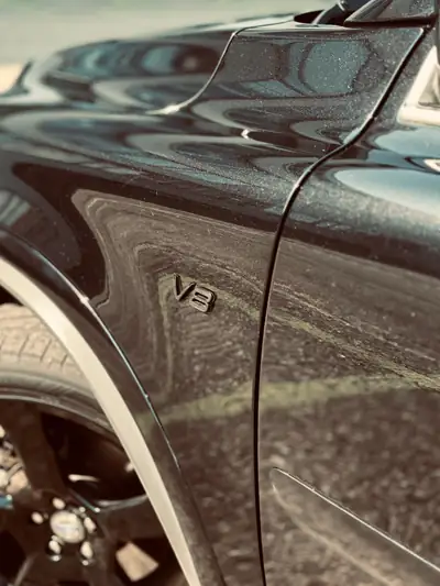 Volvo XC90 V8 AWD Sport — Le dernier V8 suédois, impeccable et régulièrement entretenu — Miniatura 9