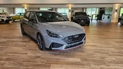 Hyundai i30 2.0 T-GDi N DCT — Berline sportive 280 ch, 25 000 km seulement — dashboard