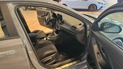 Hyundai i30 2.0 T-GDi N DCT — Berline sportive 280 ch, 25 000 km seulement — Thumbnail 18