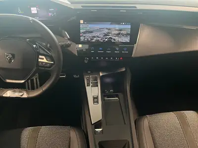 Peugeot 308 1.6 PHEV 180 GT — Hybride rechargeable, 4000 km seulement — Miniatur 7