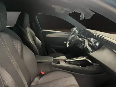 Peugeot 308 1.6 PHEV 180 GT — Hybride rechargeable, 4000 km seulement — Miniatur 11