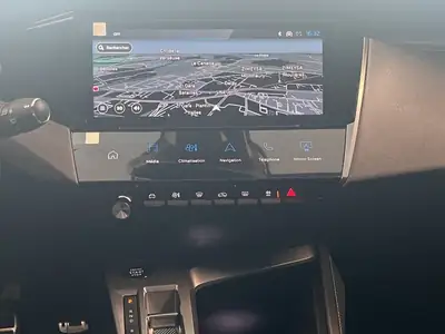 Peugeot 308 1.6 PHEV 180 GT — Hybride rechargeable, 4000 km seulement — Miniatur 14