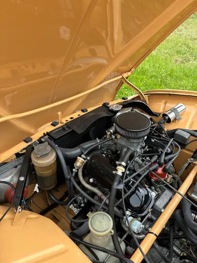 Saab 96 L — Vétéran suédois authentique, moteur V4 1976 — Miniature 8