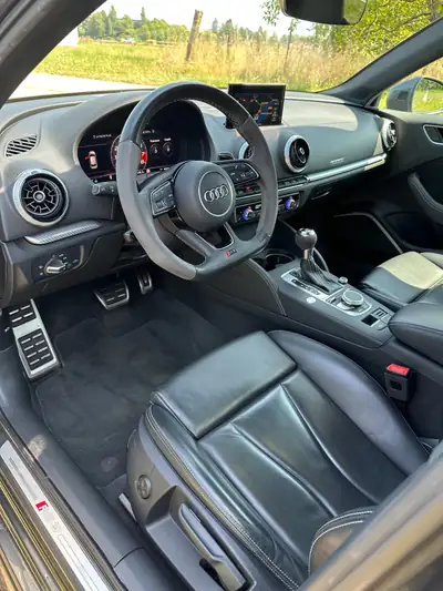 Audi RS3 Sportback 2.5 TSI — 400 ch, quattro intégral, 58 000 km seulement — détail