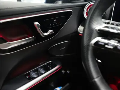 Mercedes-Benz C 300 e T AMG Line — Break hybride rechargeable, 74 000 km, équipement premium — dashboard