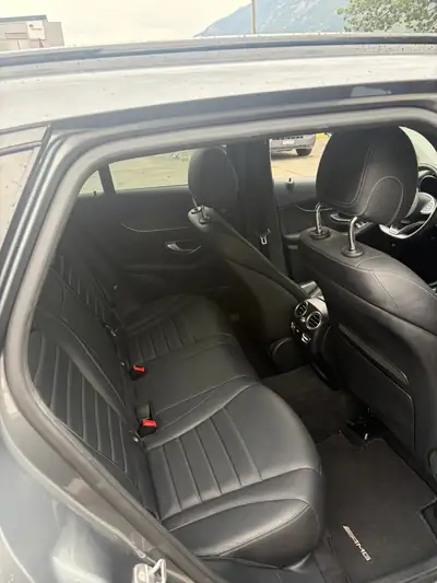 Mercedes-Benz GLC 43 AMG 4Matic — SUV haute performance, 165 000 km seulement — Miniatur 13