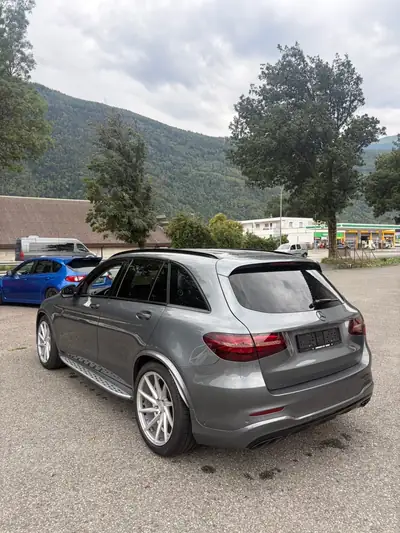 Mercedes-Benz GLC 43 AMG 4Matic — SUV haute performance, 165 000 km seulement — Miniatur 16