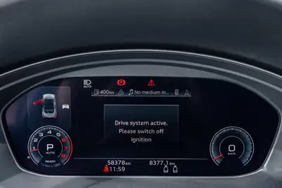 Audi A5 Cabriolet Advanced 40 TFSI — Décapotable élégante, 58'000 km, quattro permanent — détail