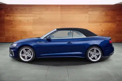 Audi A5 Cabriolet Advanced 40 TFSI — Décapotable élégante, 58'000 km, quattro permanent — tableau de bord