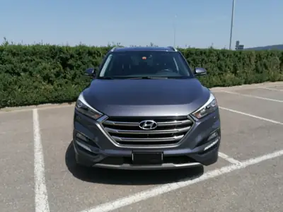 Hyundai Tucson 2.0 CRDI Plena 2WD — SUV diesel fiable, 63'000 km seulement — Armaturenbrett