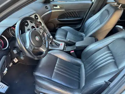 ALFA ROMEO 159 1.8 TB — Berline sportive élégante, 200 ch et faible kilométrage — tableau de bord