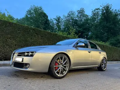 ALFA ROMEO 159 1.8 TB — Berline sportive élégante, 200 ch et faible kilométrage — Miniature 12