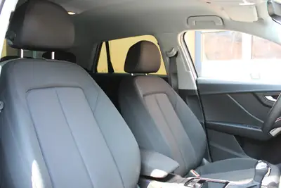 Audi Q2 35 TFSI S-tronic 2024 — Compact SVU sportif, quasi neuf avec 3700 km — Miniature 18