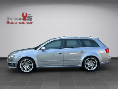 Audi RS4 Avant 4.2 V8 B7 — Le break sportif à 420 ch, sans accident — side view