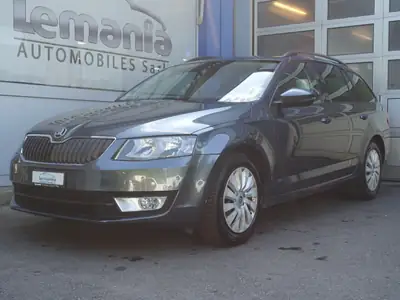Skoda Octavia Combi 1.4 TSI — Break polyvalent, 243 000 km, sans sinistre — side view