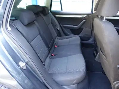 Skoda Octavia Combi 1.4 TSI — Break polyvalent, 243 000 km, sans sinistre — Thumbnail 15