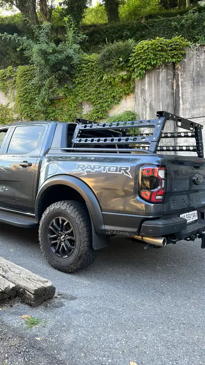 Ford Ranger Raptor 3.0 EcoBoost 4x4 — Pick-up haute performance, 36'000 km seulement — vista posteriore
