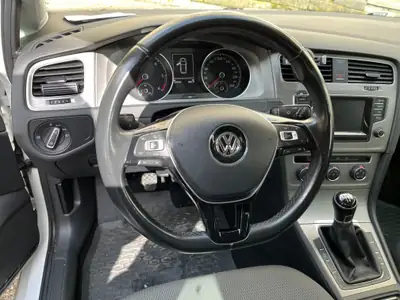 VW Golf Diesel 2015 — Fiabilité éprouvée, entretien impeccable — vue extérieure