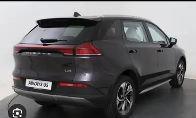 AIWAYS U5 Priime 2024 — SUV électrique 204 ch, seulement 9 500 km — fianco