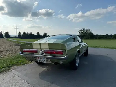 Ford Mustang Shelby GT 500 1967 — Muscle car légendaire, moteur 6.9L 360 ch — Armaturenbrett