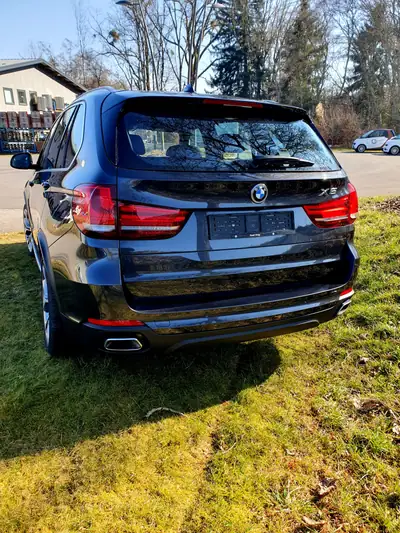 BMW X5 xDrive 40d — SUV premium diesel, 160'000 km, traction intégrale — arrière