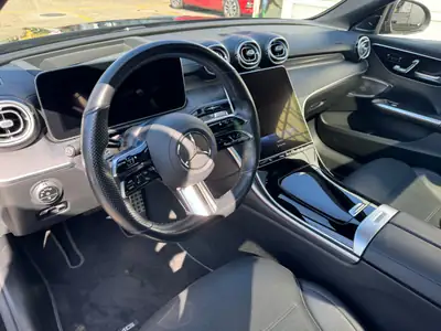 Mercedes-Benz C 300 4Matic AMG Line — Berline Premium Hybride Essence, 138 000 km — cruscotto