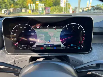 Mercedes-Benz C 300 4Matic AMG Line — Berline Premium Hybride Essence, 138 000 km — Miniatura 15