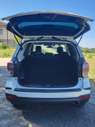 Subaru Forester 2.0i Executive — SUV polyvalent, transmission Lineartronic, 89'000 km — Thumbnail 8