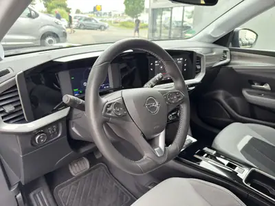 Opel Mokka e GS Line Elegance 2024 — SUV électrique compact, quasi neuf avec garantie batterie — Thumbnail 25