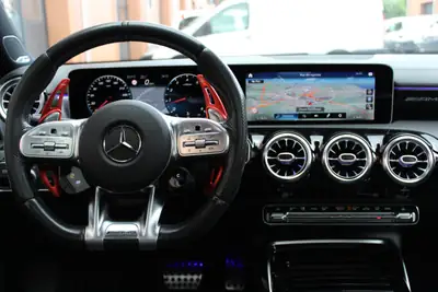 Mercedes-Benz CLA 45 S AMG Shooting Brake — Performance 422 ch, Traction intégrale, 98'000 km — Miniature 9