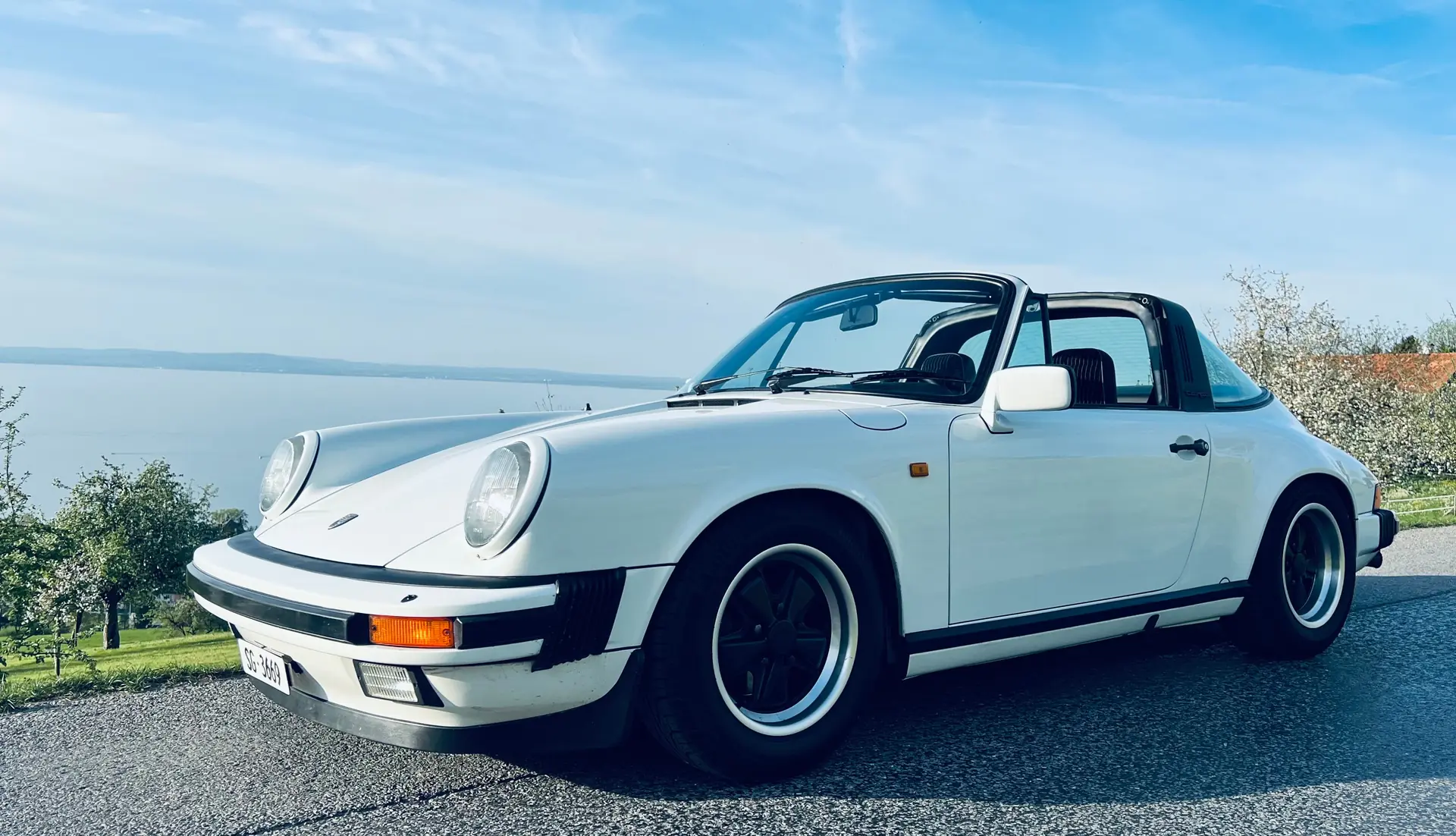 Porsche 911 Carrera Targa 1984 — Icône cabriolet, 231 ch, boîte manuelle