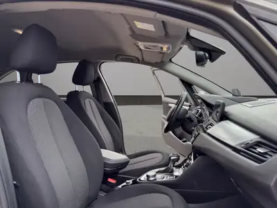 BMW 218 Active Tourer xDrive — Monospace compact diesel, transmission automatique, entretien à jour — Miniatura 21