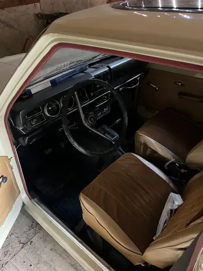 Opel Kadett 1.2 Automatique — Classique des années 70, transmission automatique rare — Seitenansicht