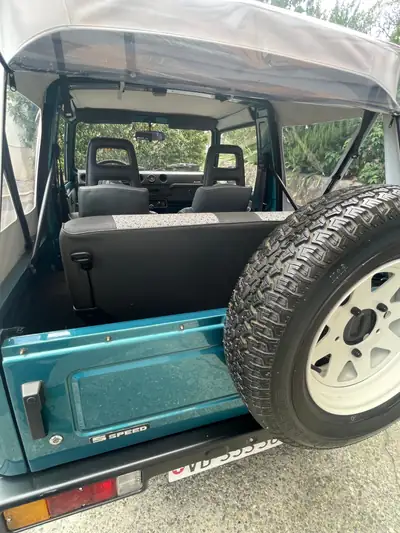 Suzuki SJ 413 JX — Légende 4x4 cabriolet des années 80, restaurée comme neuve — Thumbnail 11