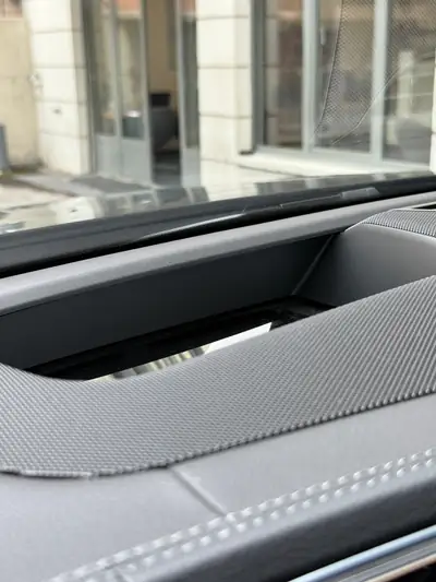 Mercedes-Benz GLE Coupé 400 e 4Matic+ — SUV hybride rechargeable, 17 000 km seulement — Miniature 10