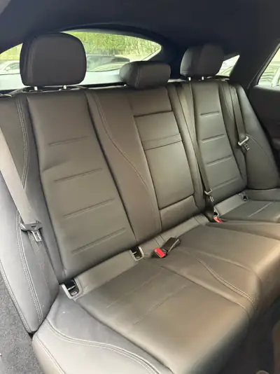 Mercedes-Benz GLE Coupé 400 e 4Matic+ — SUV hybride rechargeable, 17 000 km seulement — Miniature 16