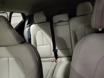 Volvo XC40 T3 Momentum — SUV compact premium, 69'000 km, automatique fluide — Thumbnail 8