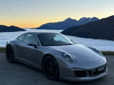 Porsche 911 Carrera 4S PDK — Propulsion intégrale, 400 ch et transmission sport — exterior view