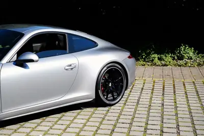 Porsche 911 Carrera 4S PDK — Propulsion intégrale, 400 ch et transmission sport — dashboard