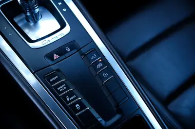 Porsche 911 Carrera 4S PDK — Propulsion intégrale, 400 ch et transmission sport — Thumbnail 14