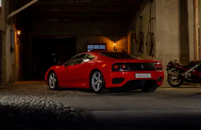 Ferrari F360 Modena — Légendaire coupé sport 400 ch, historique complet — vue extérieure