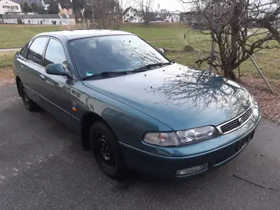 Mazda 626 2.0i Fresh Line — Berline compacte fiable, 121 000 km, essence manuelle — vue extérieure