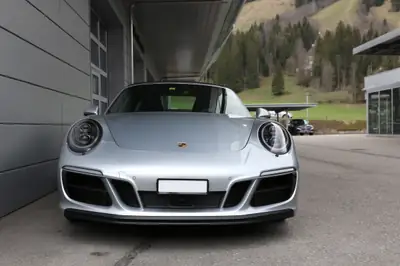 Porsche 911 Targa 4 GTS PDK — Chef-d'œuvre cabriolet, 450 ch et garantie Approved — Miniatura 14
