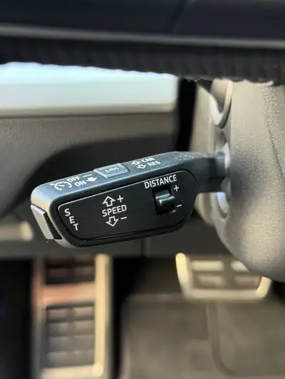Audi Q5 55 TFSI e PHEV S line — Hybrid rechargeable performant, 35'000 km — Miniature 13