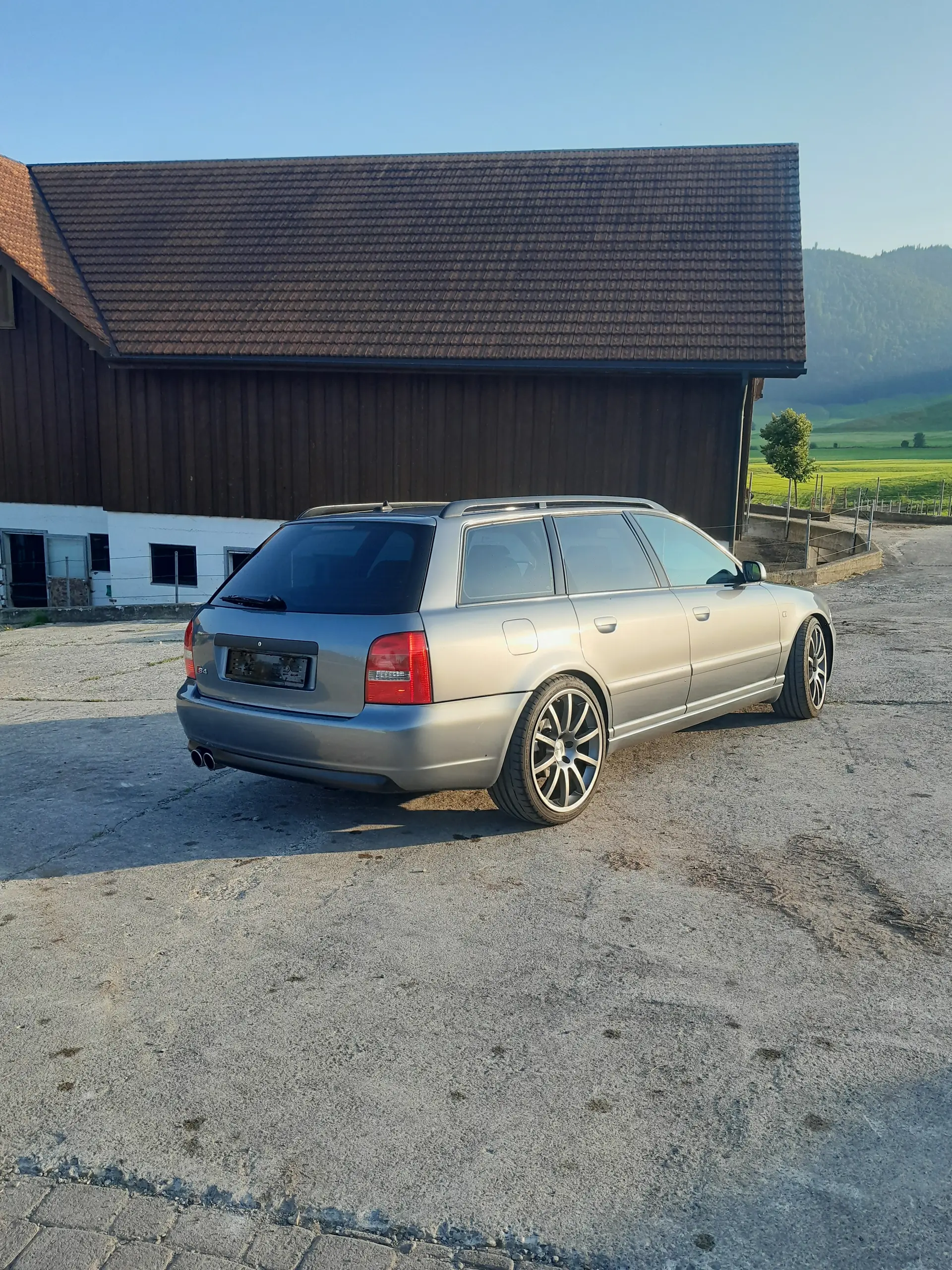 Audi S4 2001 occasion Einsiedeln — 3