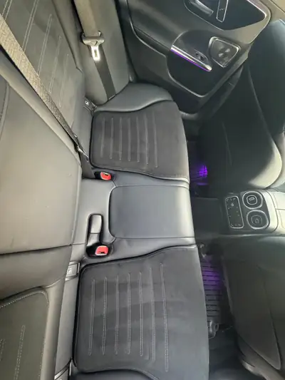 Mercedes-Benz C 300 d T AMG Line — Break diesel performant, 170'000 km, sans sinistre — Armaturenbrett