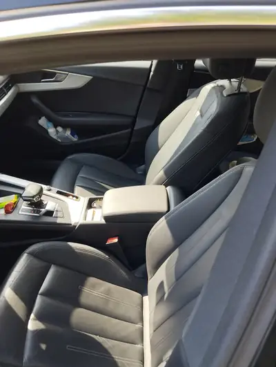 Audi A5 Sportback 45 TFSI S-line — Élégance sportive et technologie hybride — détail