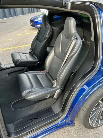 Tesla Model X 100D Performance — SUV électrique 6 places, 772 ch, freins et pneus neufs — Miniatura 8